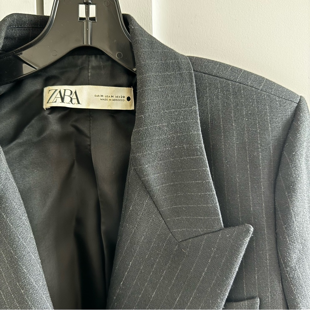 ZARA Pinstriped Double Breasted Blazer Medium - Picture 5 of 5